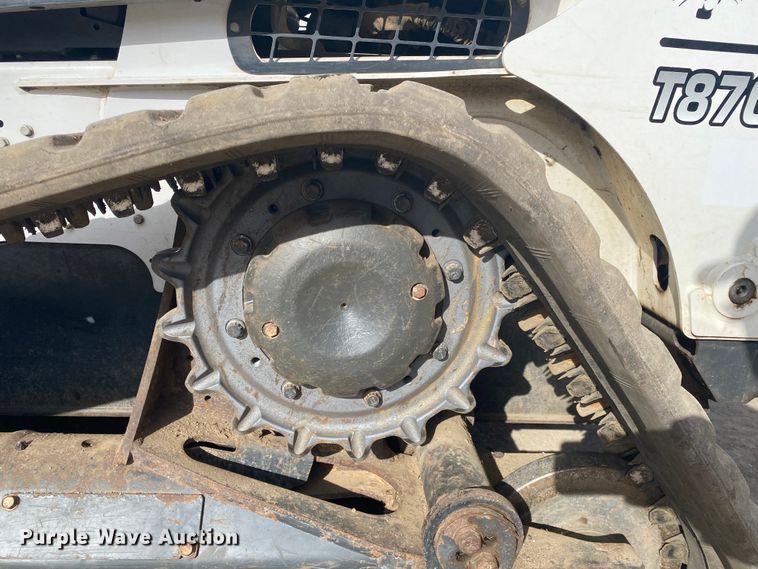 image for item DL6872 2019 Bobcat T870  tracked skid steer loader