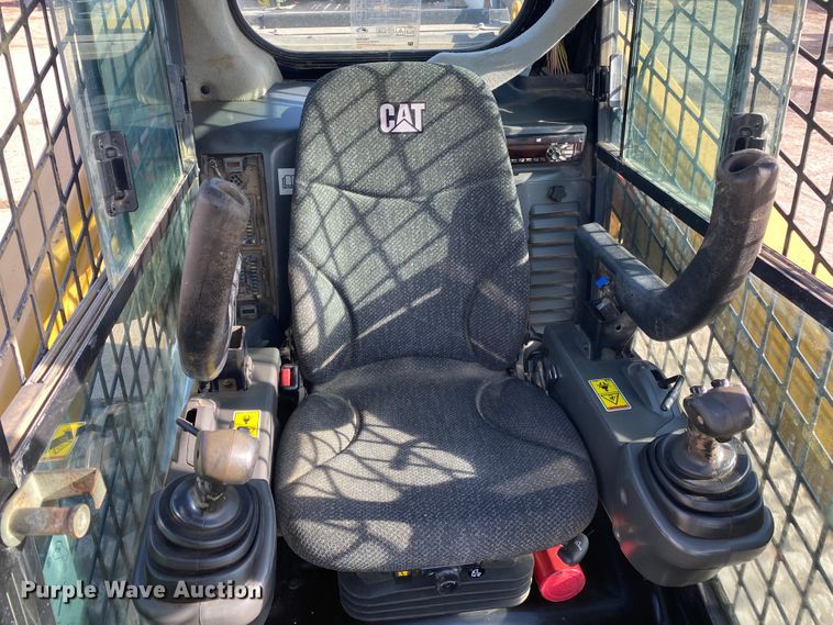 image for item DL6873 2016 Caterpillar 289D  tracked skid steer loader