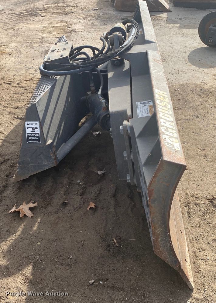 image for item DL6876 Grouser 1300 8'W skid steer blade