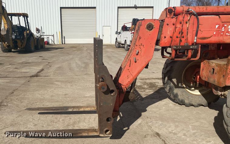 image for item DL6877 1999 Manitou MVT1340L  telehandler