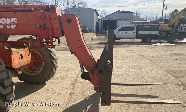 image for item DL6877 1999 Manitou MVT1340L  telehandler