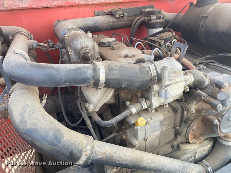 image for item DL6877 1999 Manitou MVT1340L  telehandler