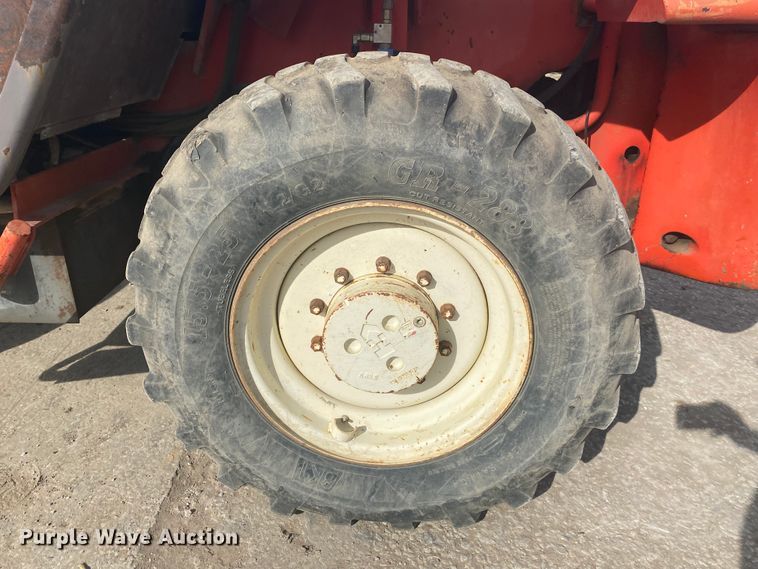 image for item DL6877 1999 Manitou MVT1340L  telehandler