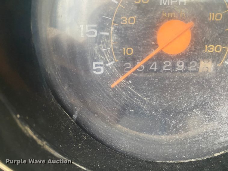 image for item DL6878 1990 Chevrolet C7500  utility / service truck