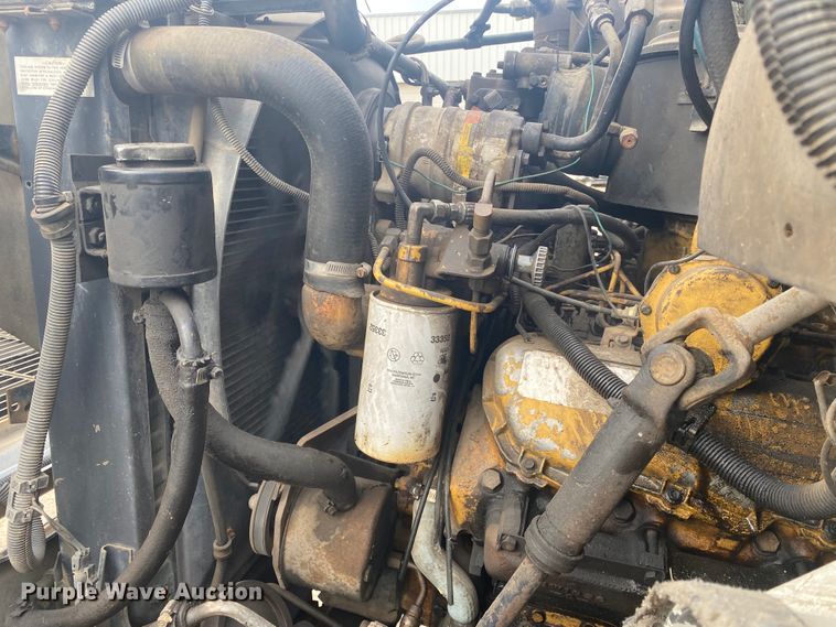 image for item DL6878 1990 Chevrolet C7500  utility / service truck