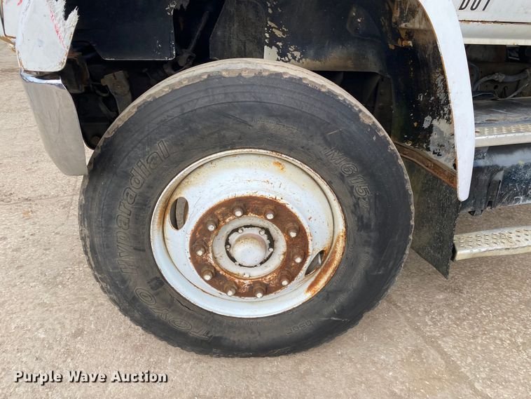 image for item DL6878 1990 Chevrolet C7500  utility / service truck