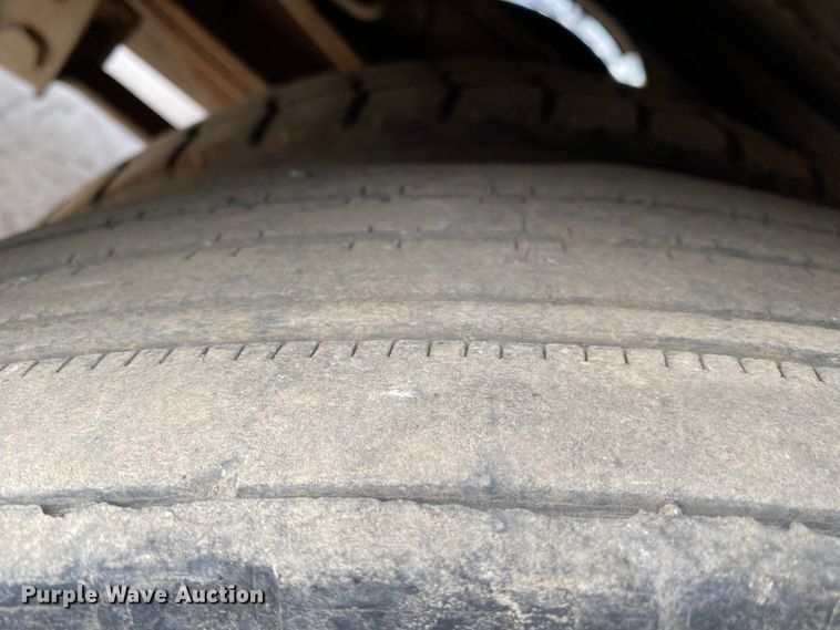 image for item DL6878 1990 Chevrolet C7500  utility / service truck