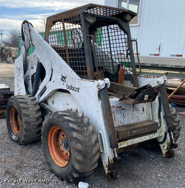 image for item DL6879 Bobcat 873  skid steer loader