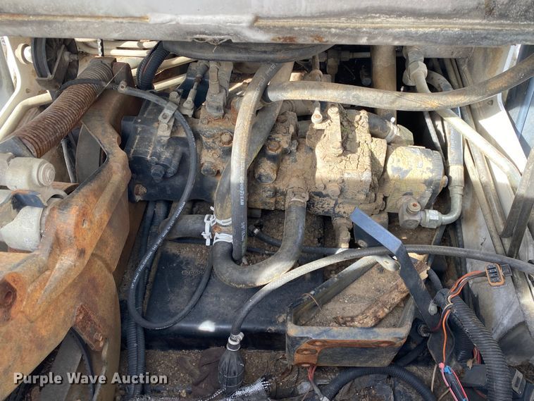 image for item DL6879 Bobcat 873  skid steer loader