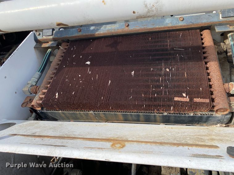 image for item DL6879 Bobcat 873  skid steer loader