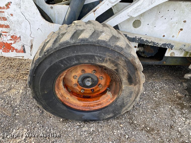 image for item DL6879 Bobcat 873  skid steer loader