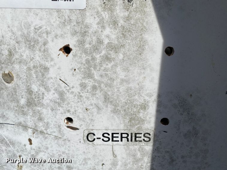 image for item DL6879 Bobcat 873  skid steer loader