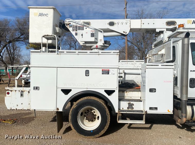 image for item DL6880 2012 International 4300  bucket truck