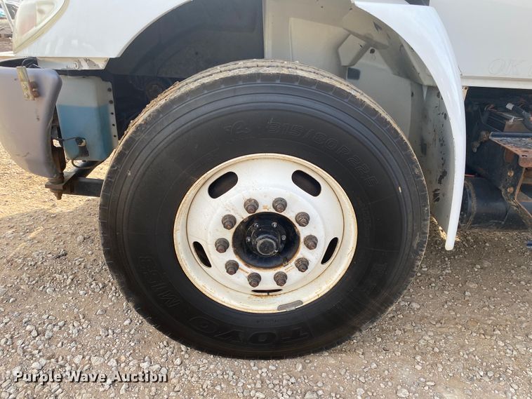 image for item DL6880 2012 International 4300  bucket truck