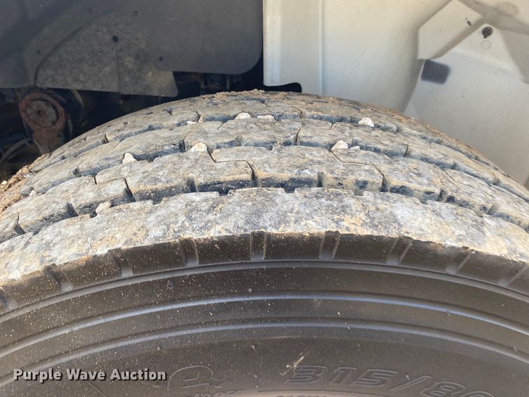 image for item DL6880 2012 International 4300  bucket truck