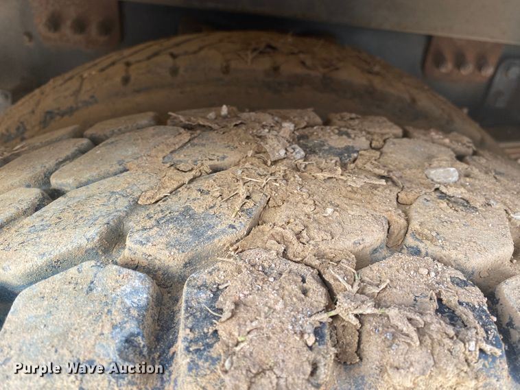 image for item DL6880 2012 International 4300  bucket truck