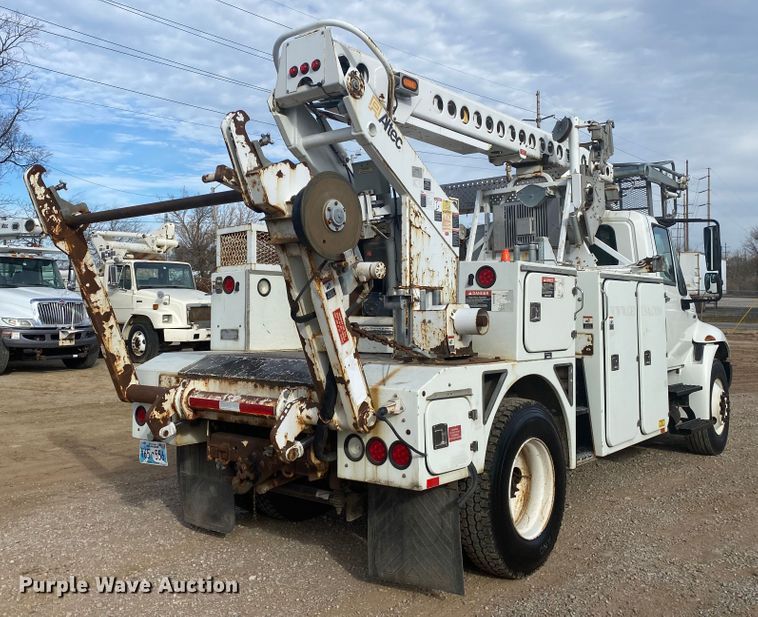 image for item DL6883 2011 International 4300  bucket truck