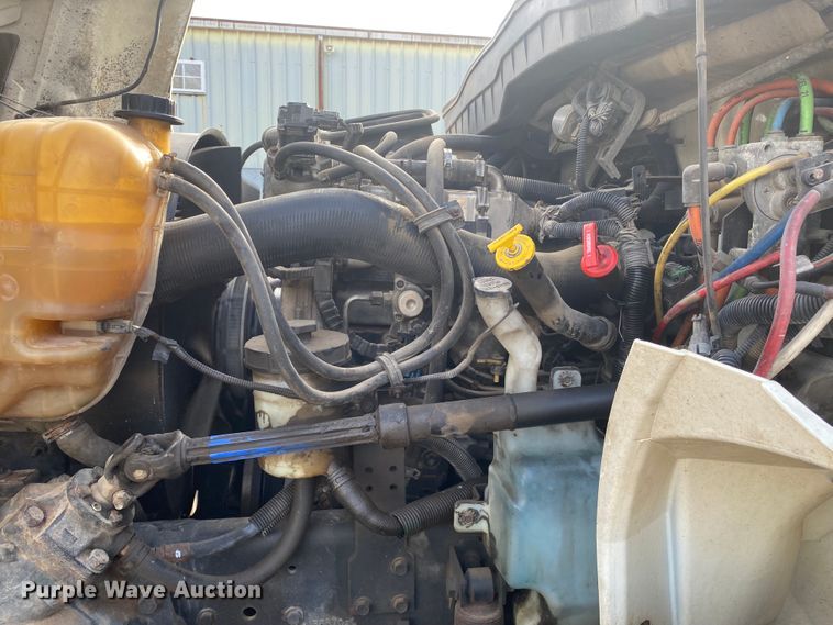 image for item DL6883 2011 International 4300  bucket truck