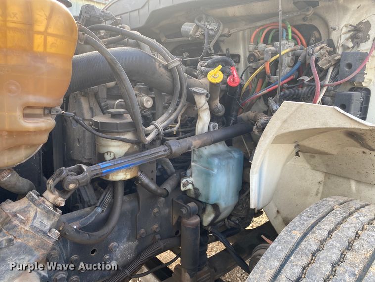 image for item DL6883 2011 International 4300  bucket truck