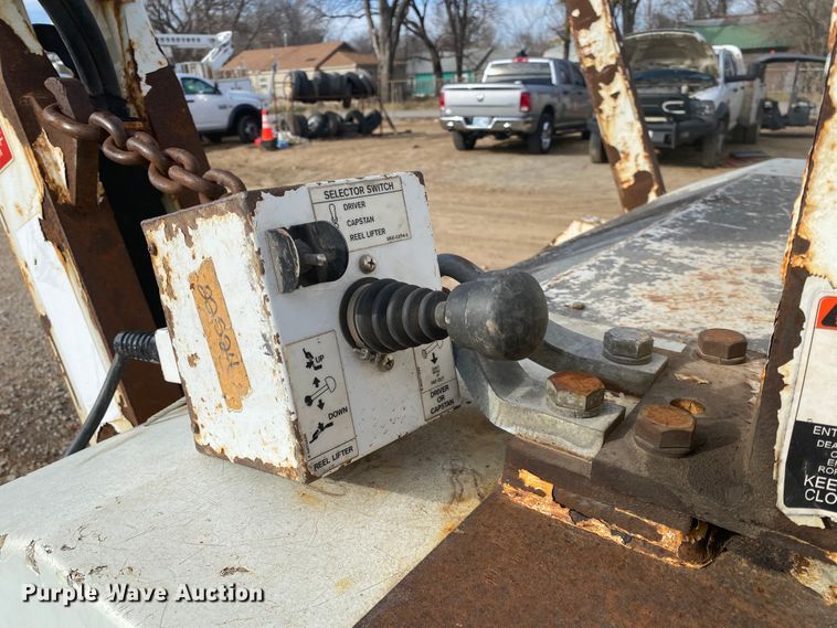 image for item DL6883 2011 International 4300  bucket truck