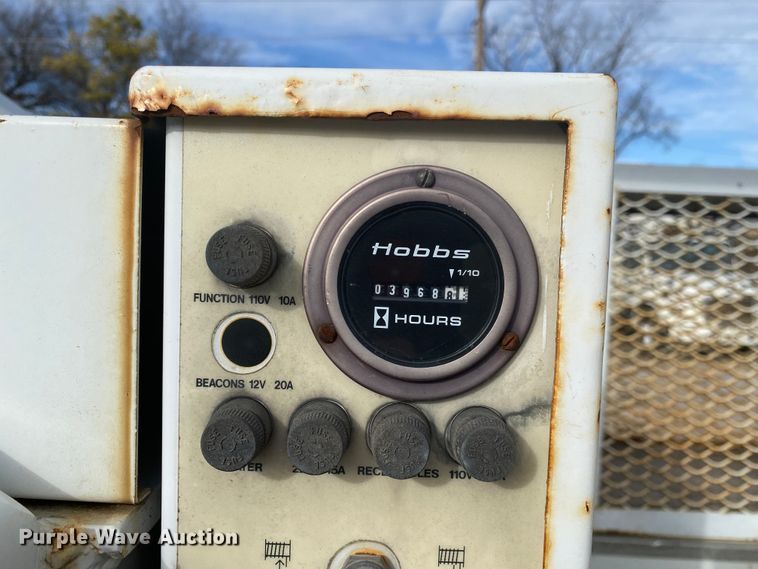 image for item DL6883 2011 International 4300  bucket truck