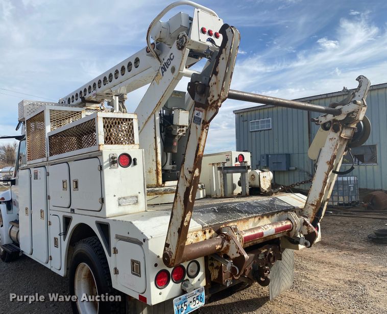 image for item DL6883 2011 International 4300  bucket truck