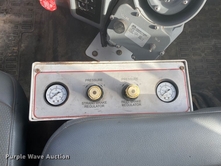 image for item DL6884 2013 Ford F750 Super Duty XL  bucket truck