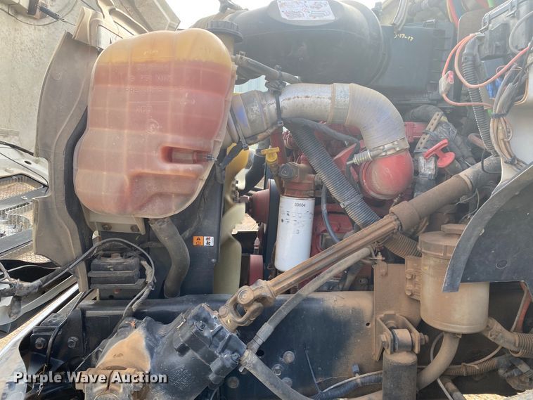 image for item DL6884 2013 Ford F750 Super Duty XL  bucket truck