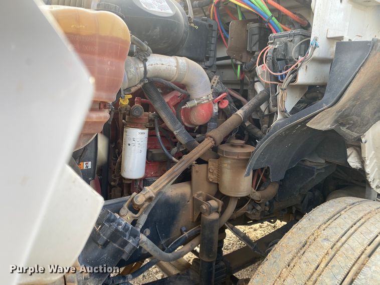 image for item DL6884 2013 Ford F750 Super Duty XL  bucket truck