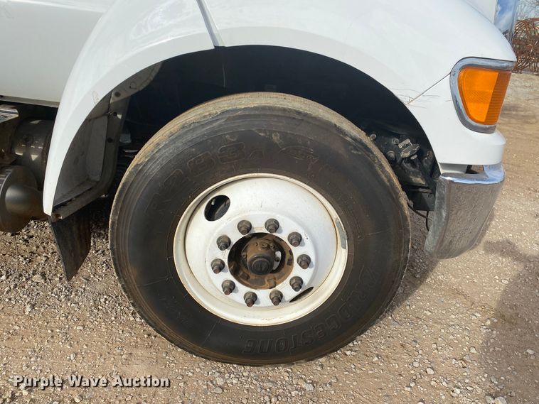 image for item DL6884 2013 Ford F750 Super Duty XL  bucket truck