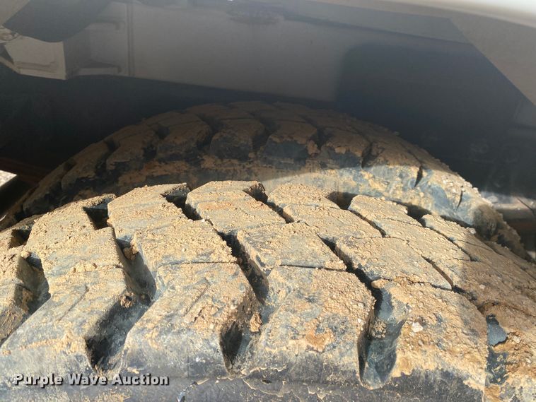 image for item DL6884 2013 Ford F750 Super Duty XL  bucket truck