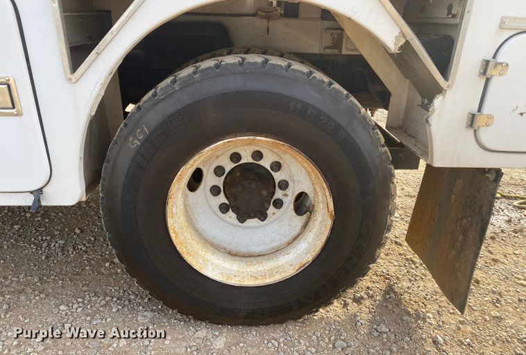 image for item DL6884 2013 Ford F750 Super Duty XL  bucket truck