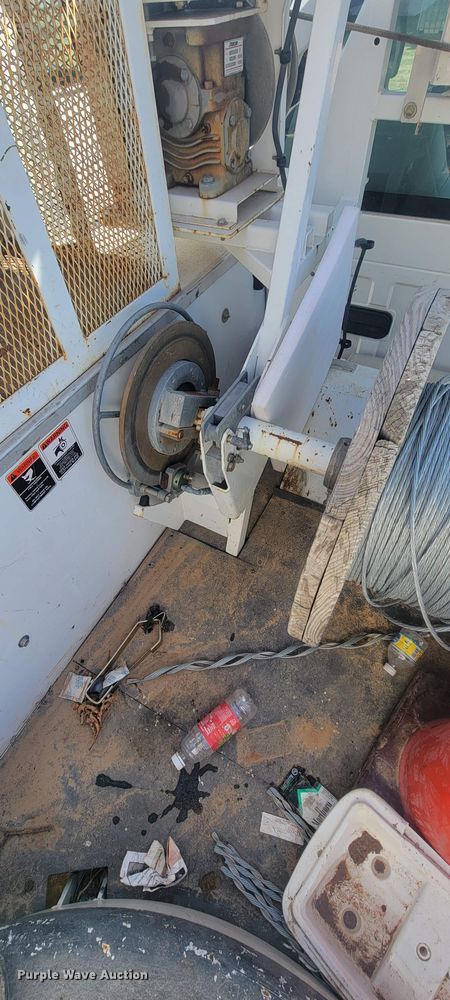 image for item DL6884 2013 Ford F750 Super Duty XL  bucket truck