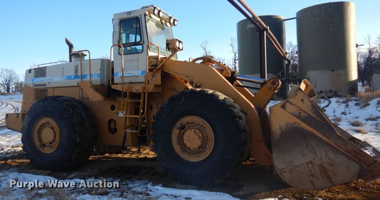 image for item DM5342 1981 International 560B  wheel loader