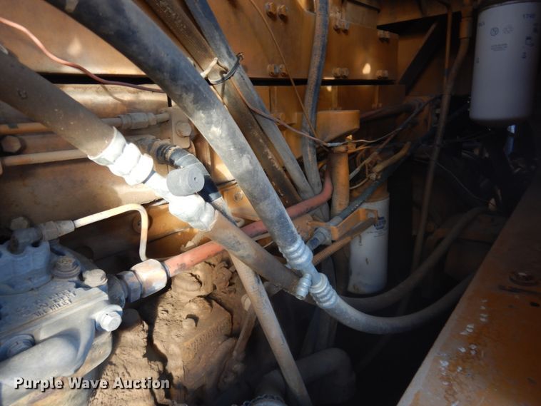 image for item DM5342 1981 International 560B  wheel loader