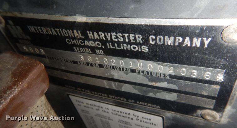 image for item DM5342 1981 International 560B  wheel loader