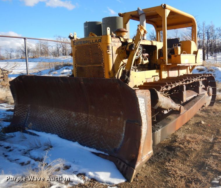 image for item DM5343 1968 Caterpillar D8H  dozer
