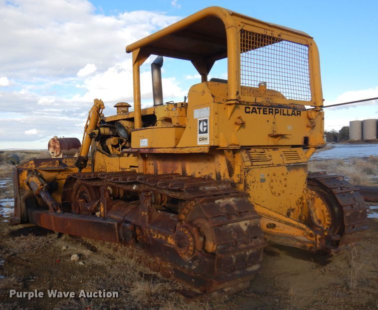 image for item DM5343 1968 Caterpillar D8H  dozer