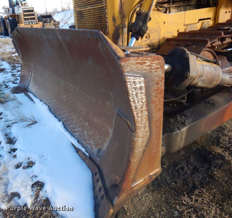 image for item DM5343 1968 Caterpillar D8H  dozer