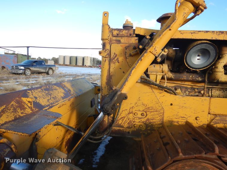 image for item DM5343 1968 Caterpillar D8H  dozer