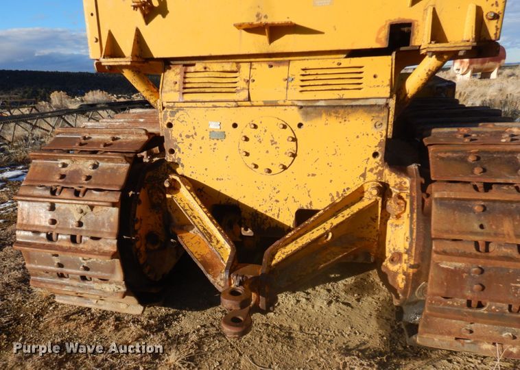 image for item DM5343 1968 Caterpillar D8H  dozer