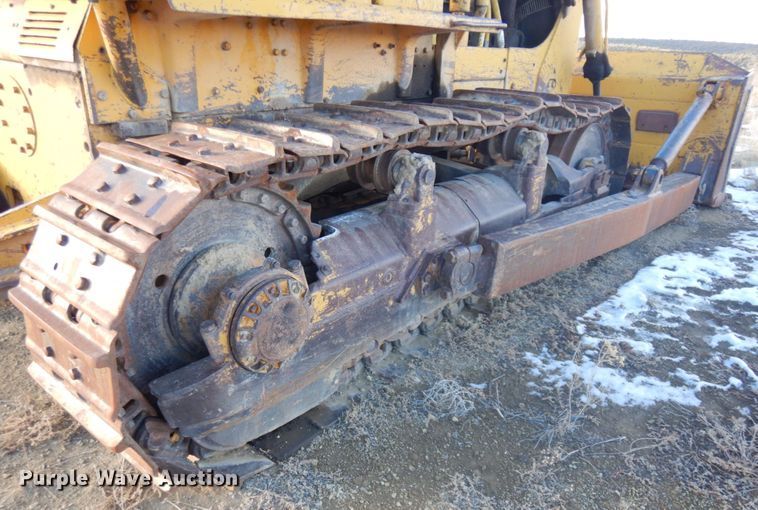 image for item DM5343 1968 Caterpillar D8H  dozer