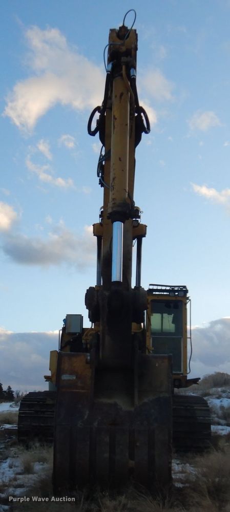 image for item DM5344 1991 Caterpillar 245B  excavator