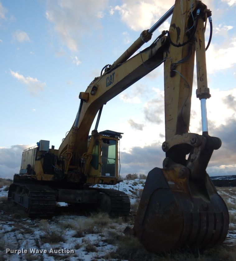 image for item DM5344 1991 Caterpillar 245B  excavator