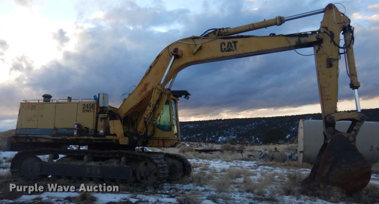 image for item DM5344 1991 Caterpillar 245B  excavator