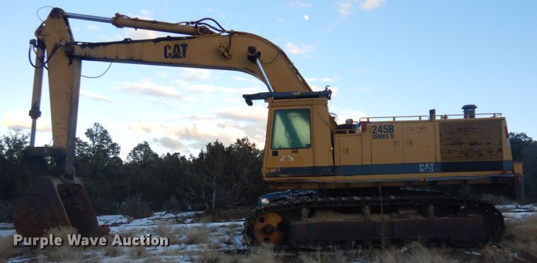 image for item DM5344 1991 Caterpillar 245B  excavator