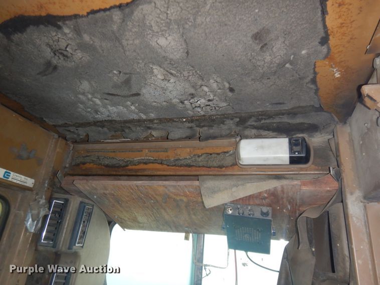 image for item DM5344 1991 Caterpillar 245B  excavator