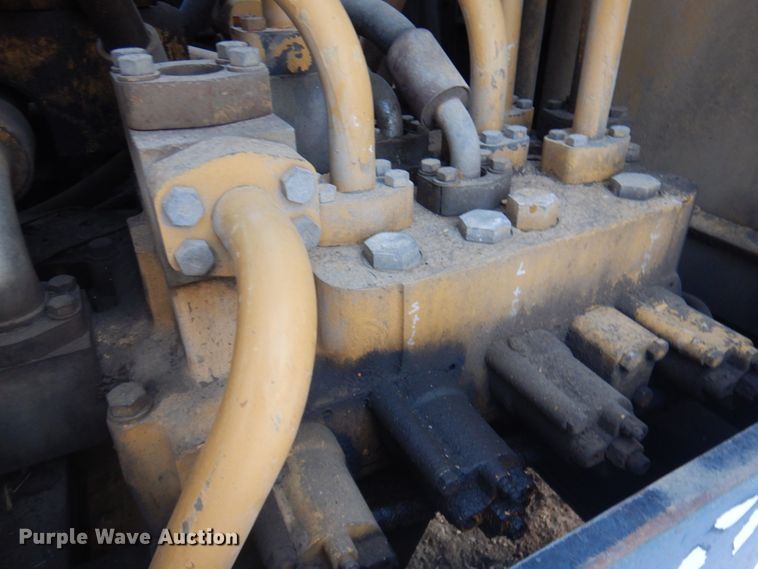 image for item DM5344 1991 Caterpillar 245B  excavator