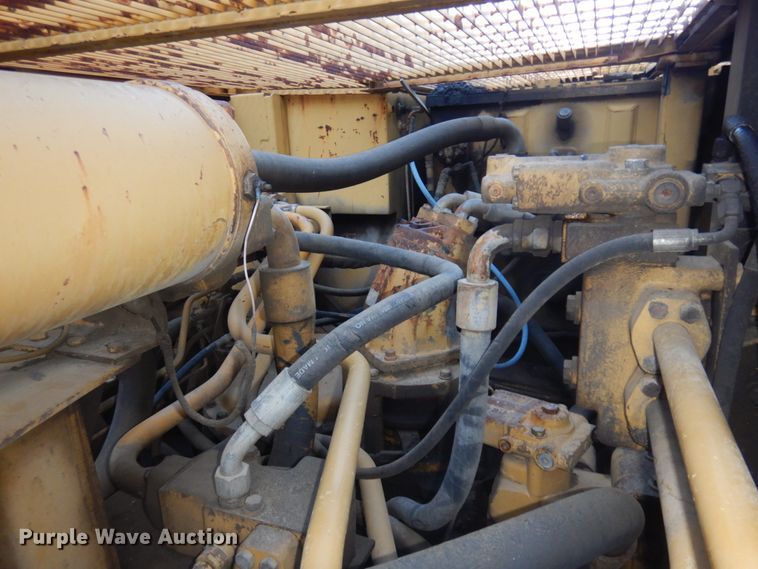 image for item DM5344 1991 Caterpillar 245B  excavator