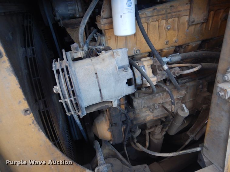 image for item DM5344 1991 Caterpillar 245B  excavator